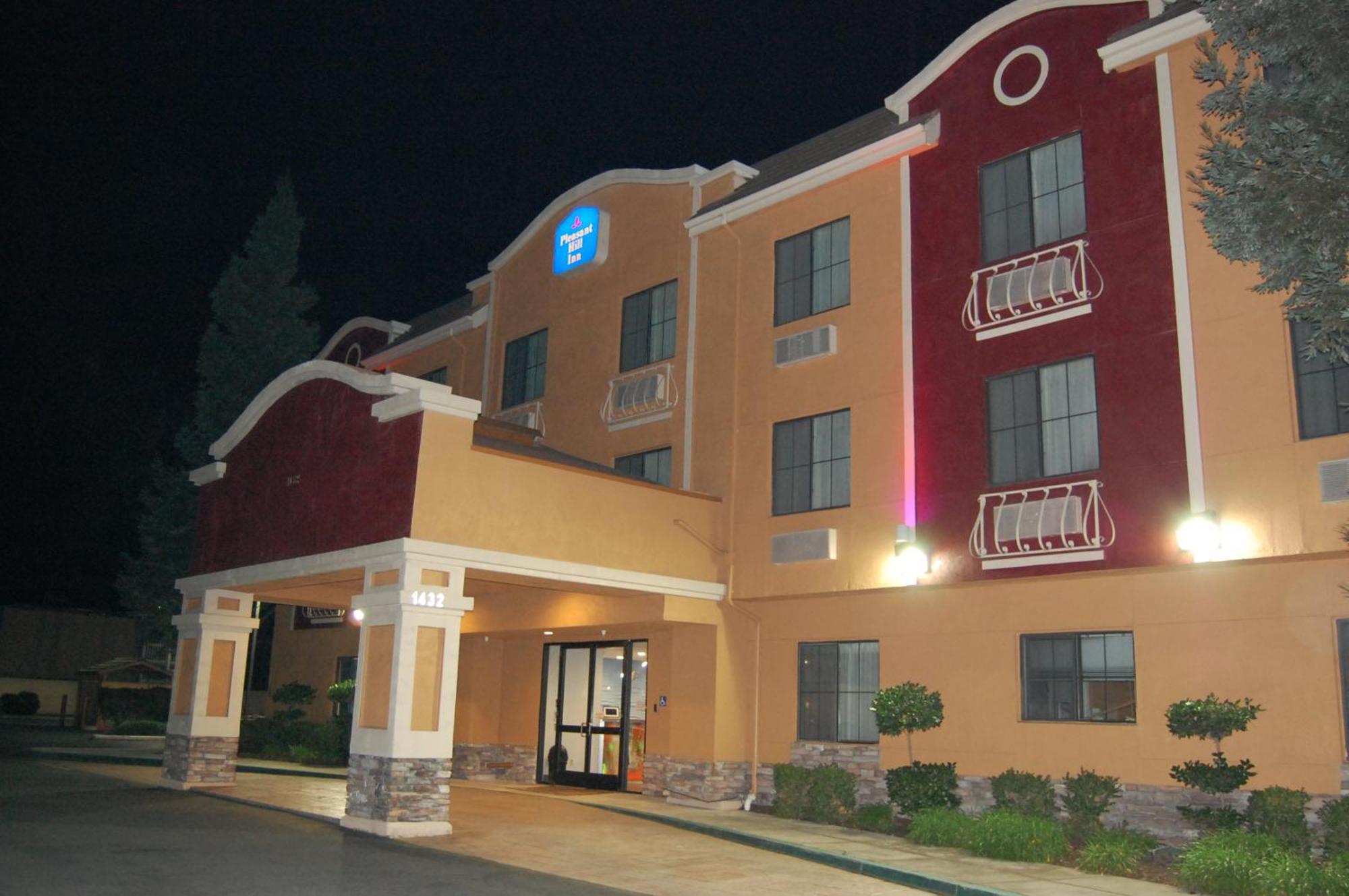 Pleasant Hill Inn Экстерьер фото