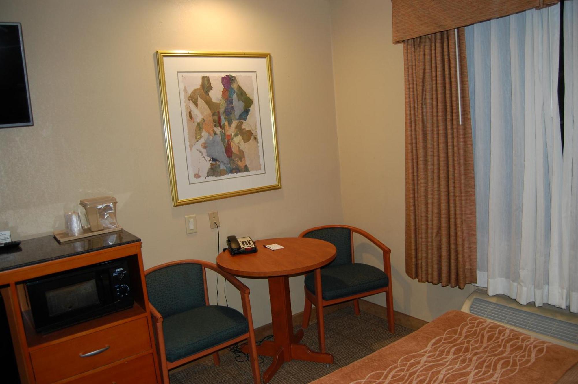Pleasant Hill Inn Экстерьер фото