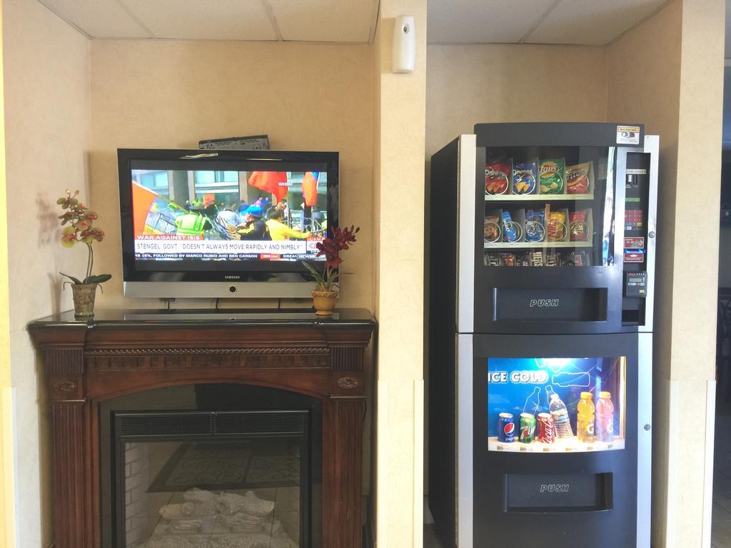 Pleasant Hill Inn Экстерьер фото