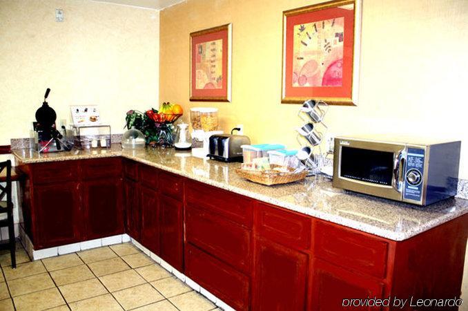 Pleasant Hill Inn Ресторан фото