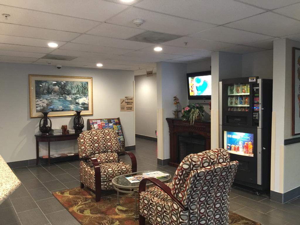 Pleasant Hill Inn Экстерьер фото