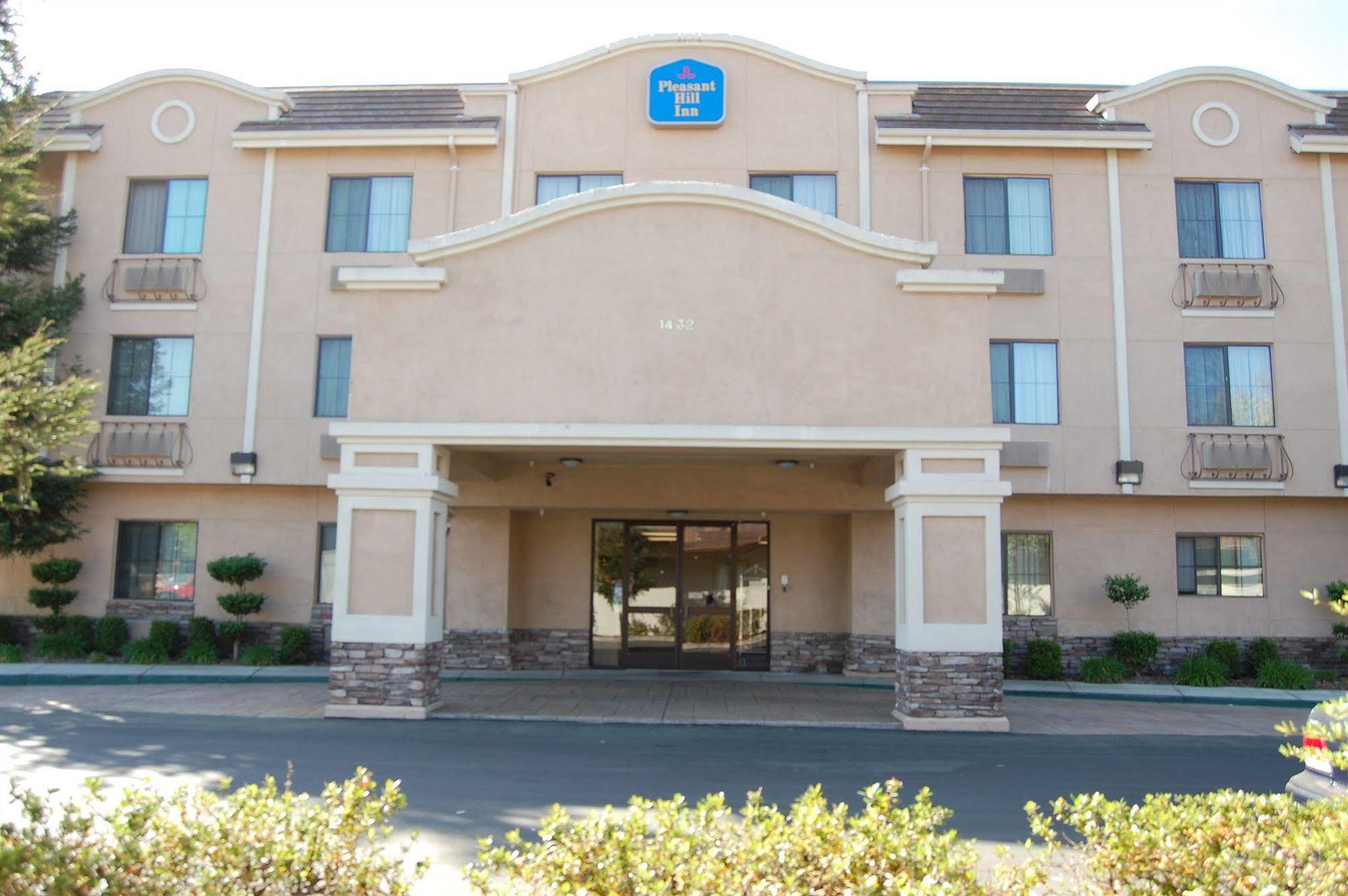 Pleasant Hill Inn Экстерьер фото